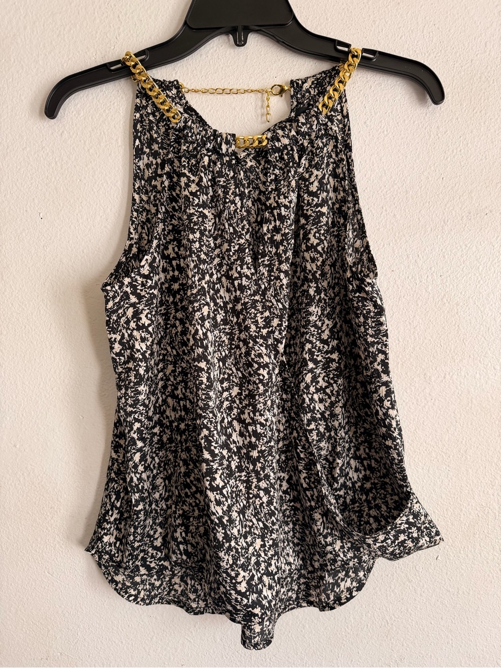 INC International Concepts Black & Tan Abstract Halter Cami with Gold Chain